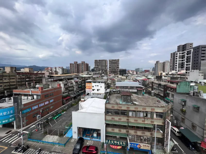 ▲北市吉林路與農安街千坪基地都更案，基地上50年舊公寓現已拆除。（圖／鄉林建設提供）