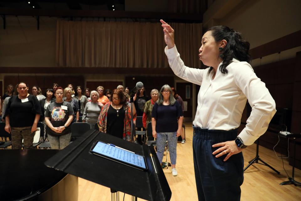 Canterbury Voices' members rehearse with new conductor and artistic director, Julie Yu on Oct. 2, 2023 in Oklahoma City, Okla. [Steve Sisney/For The Oklahoman]