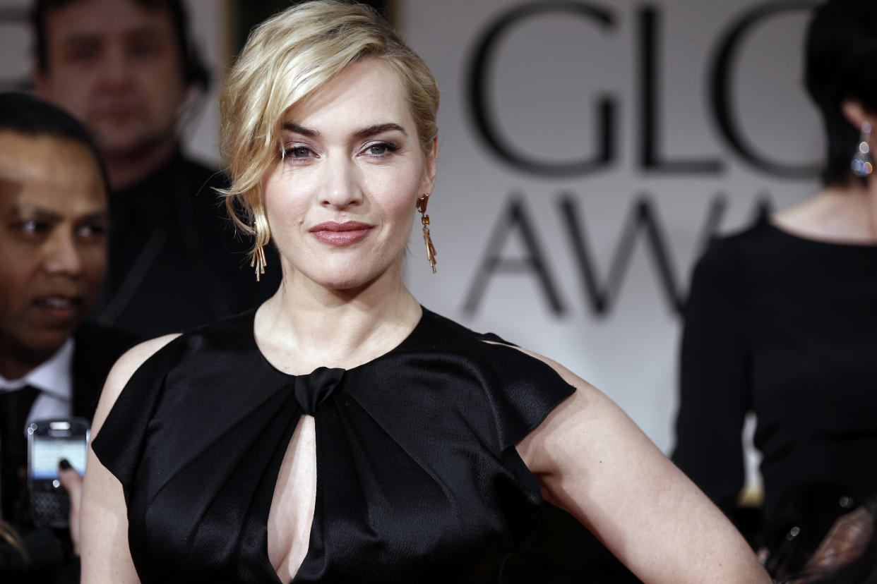 Kate Winslet arrives at the 69th Annual Golden Globe Awards Sunday, Jan. 15, 2012, in Los Angeles. (AP Photo/Matt Sayles)