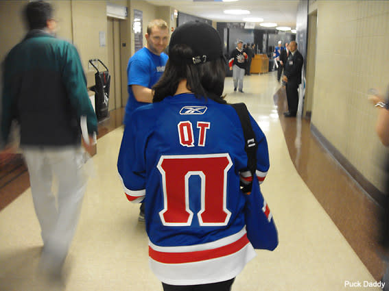 Jersey Fouls Pass/Fail: The 'Thank U Kessel' Boston Bruins sweater