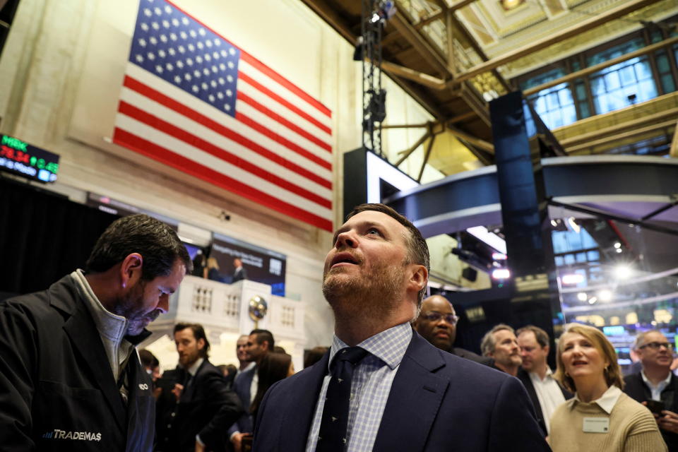 Traders work on the floor of the New York Stock Exchange (NYSE) in New York City, U.S., March 11, 2022.  REUTERS/Brendan McDermid