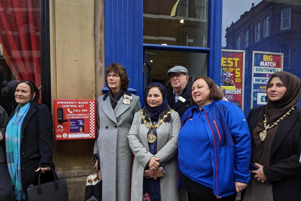 From left; Kelly Brown, Lord Lieutenant of Greater Manchester, Diane Hawkins, Bury mayor, Cllr Shaheena Haroon, president of the Radcliffe Rotary Club Graham Gledhill , Wendy Howarth, community champion at Tesco and mayoress, Cllr Ayesha Arif <i>(Image: Isabel Oldman/Newsquest)</i>
