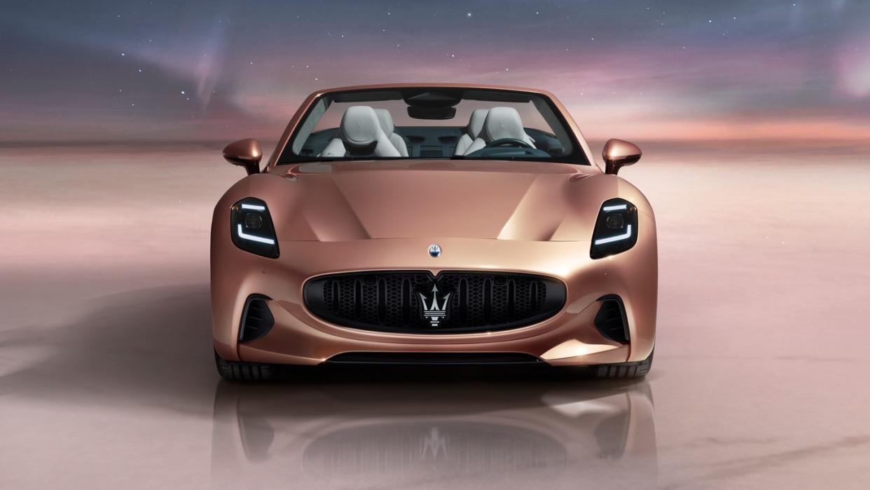 2025 maserati grancabrio folgore