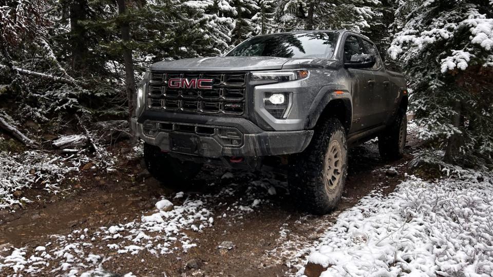 2024 gmc canyon at4x aev edition