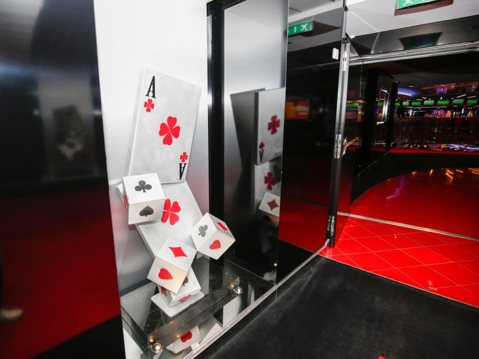 Decor of playing cards in the MSC Meraviglia