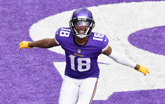 Stefon Diggs and Kyle Rudolph want matching Vikings jerseys and pants