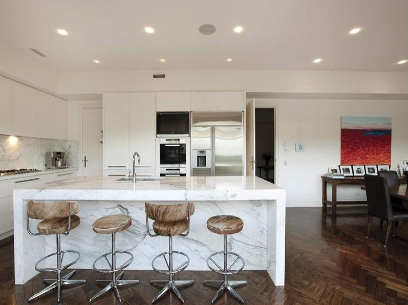 Pictured: Kitchen in George Calombaris' Toorak home. Image: Realestate.com