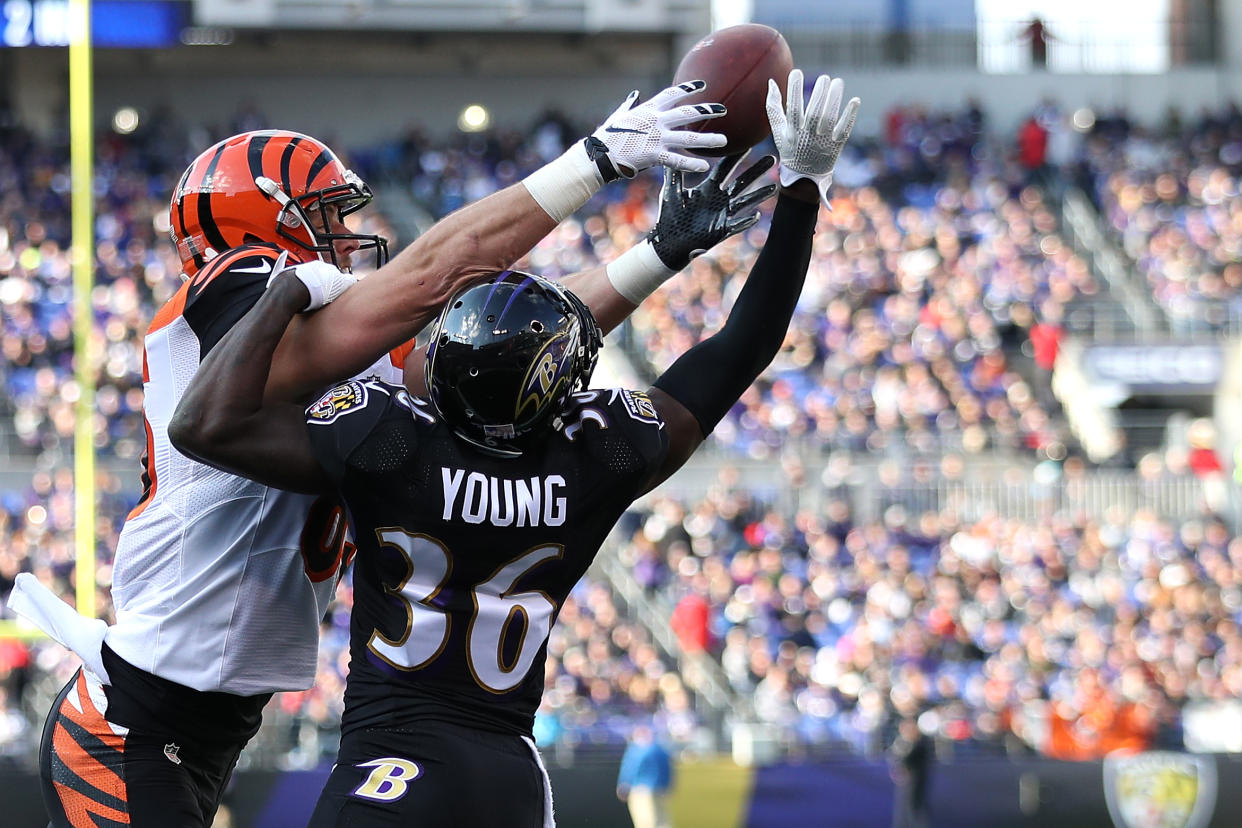 BALTIMORE, MD - NOVEMBER 27: Cornerback Tavon Young #36 of the Baltimore Ravens breaks up a pass intended for tight end Tyler Eifert #85 of the Cincinnati Bengals in the second quarter at M&T Bank Stadium on November 27, 2016 in Baltimore, Maryland. (Photo by Patrick Smith/Getty Images)