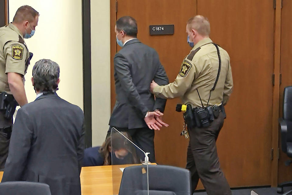 Image: Derek Chauvin is taken into custody (Court TV via AP)
