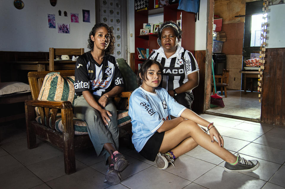 Unidas por el fútbol