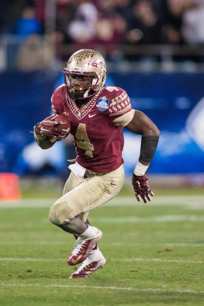 Florida State Seminoles running back Dalvin Cook (4) runs the ball against the Georgia Tech Yellow Jackets. (Jeremy Brevard-USA TODAY Sports)