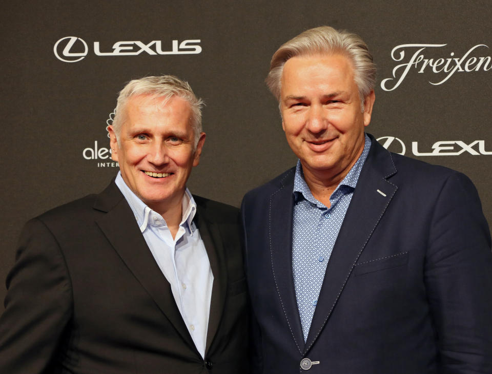 Der frühere Regierende Bürgermeister von Berlin, Klaus Wowereit (rechts), und sein Partner Jörn Kubicki. Laut Wowereits Anwalt ist Kubicki am Samstagabend gestorben. Foto: picture alliance / dpa