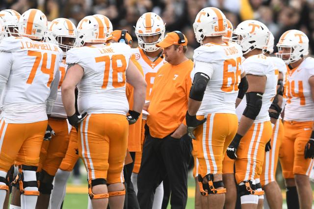 Vols No. 17 In First College Football Playoff Rankings