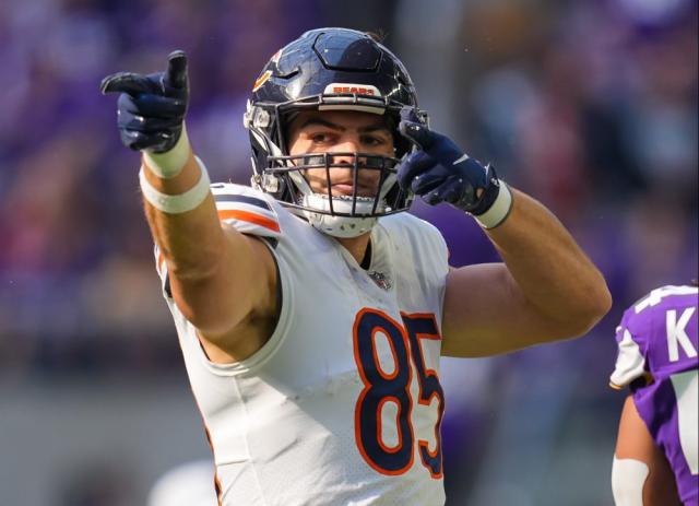 Chicago Bears unveil orange helmets vs. Washington Commanders