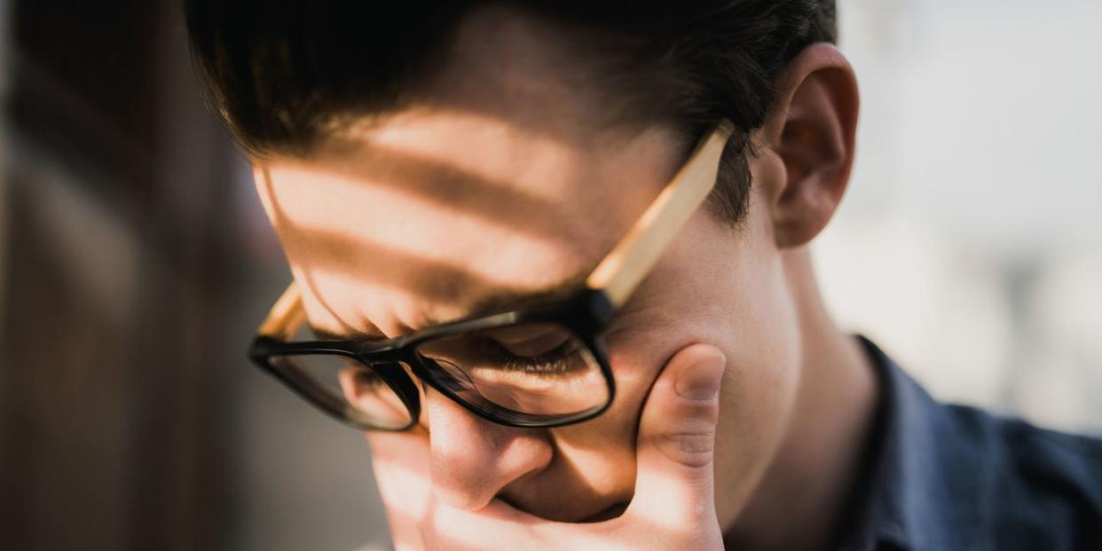 Face, Eyewear, Hair, Glasses, Nose, Head, Skin, Eyebrow, Hairstyle, Cool, 