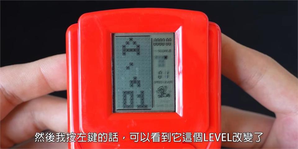 FB廣告1999元5G三屏可折疊手機好用嗎？網紅下訂開箱實品超驚人