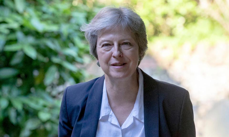 Theresa May will face questions from the Eurosceptic 1922 Committee of backbench Tory MPs on Monday.