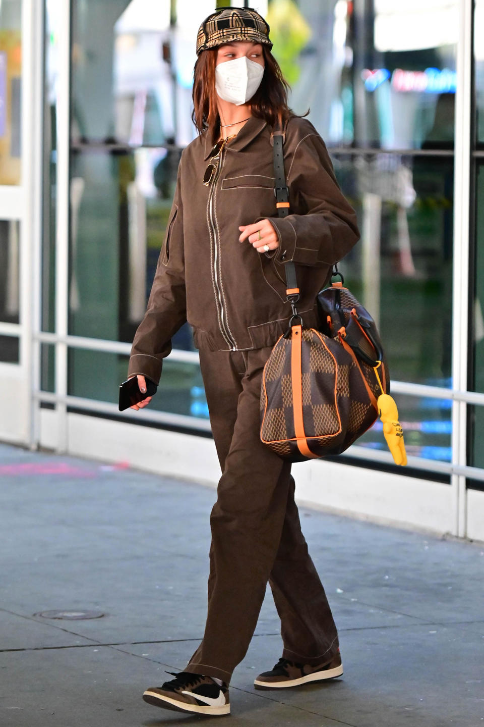 <p>Bella Hadid was seen at JFK Airport in New York City after returning from Milan Fashion Week.</p>