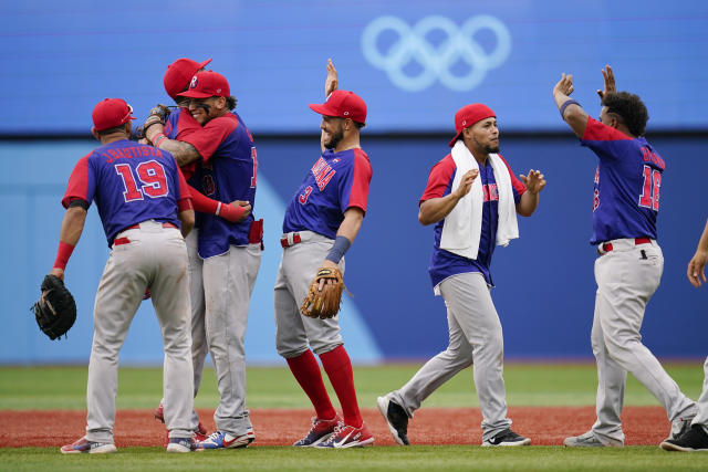 Dominicans top South Korea, win Olympic baseball bronze