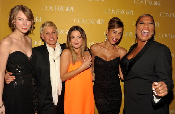 Musician Taylor Swift, TV personality Ellen DeGeneres, and actresses Drew Barrymore, Dania Ramirez and Queen Latifah arrive at COVERGIRL 50th Anniversary Celebration at BOA Steakhouse on January 5, 2011 in West Hollywood, California. (Photo by John Shearer/Getty Images For COVERGIRL)