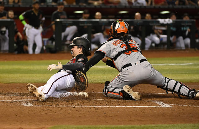 D-backs' Christian Walker removed vs. Orioles following hit-by-pitch