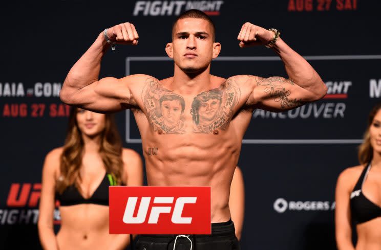 Anthony Pettis breaks silence on failed cut to featherweight: my body just  gave out
