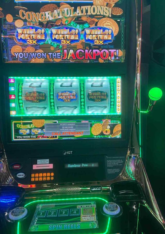 Lucky Tourist Wins $1.3M Jackpot on Las Vegas Airport Slot Machine: 'That's  One Way to End a Vacation