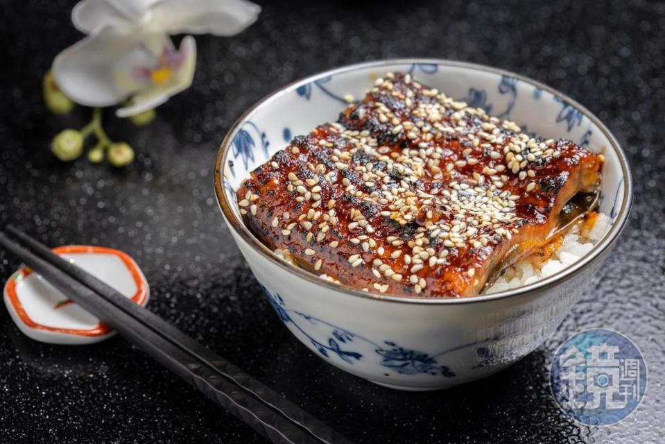 套餐加價300元，麵飯選擇即可升級為烤鰻魚飯。