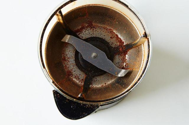 How to Clean Your Coffee Grinder