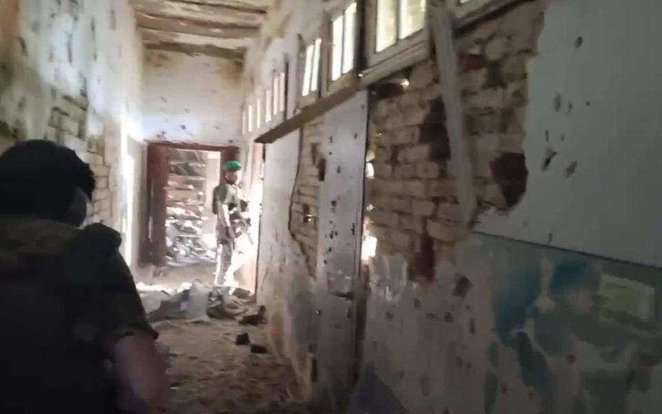 Maria Avdeeva tweeted this video June 11th, 2023 https://twitter.com/maria_avdv/status/1667827527576854529 @maria_avdv Ukrainian flag in liberated Blahodatne, Donetsk region. Glory to Ukraine!