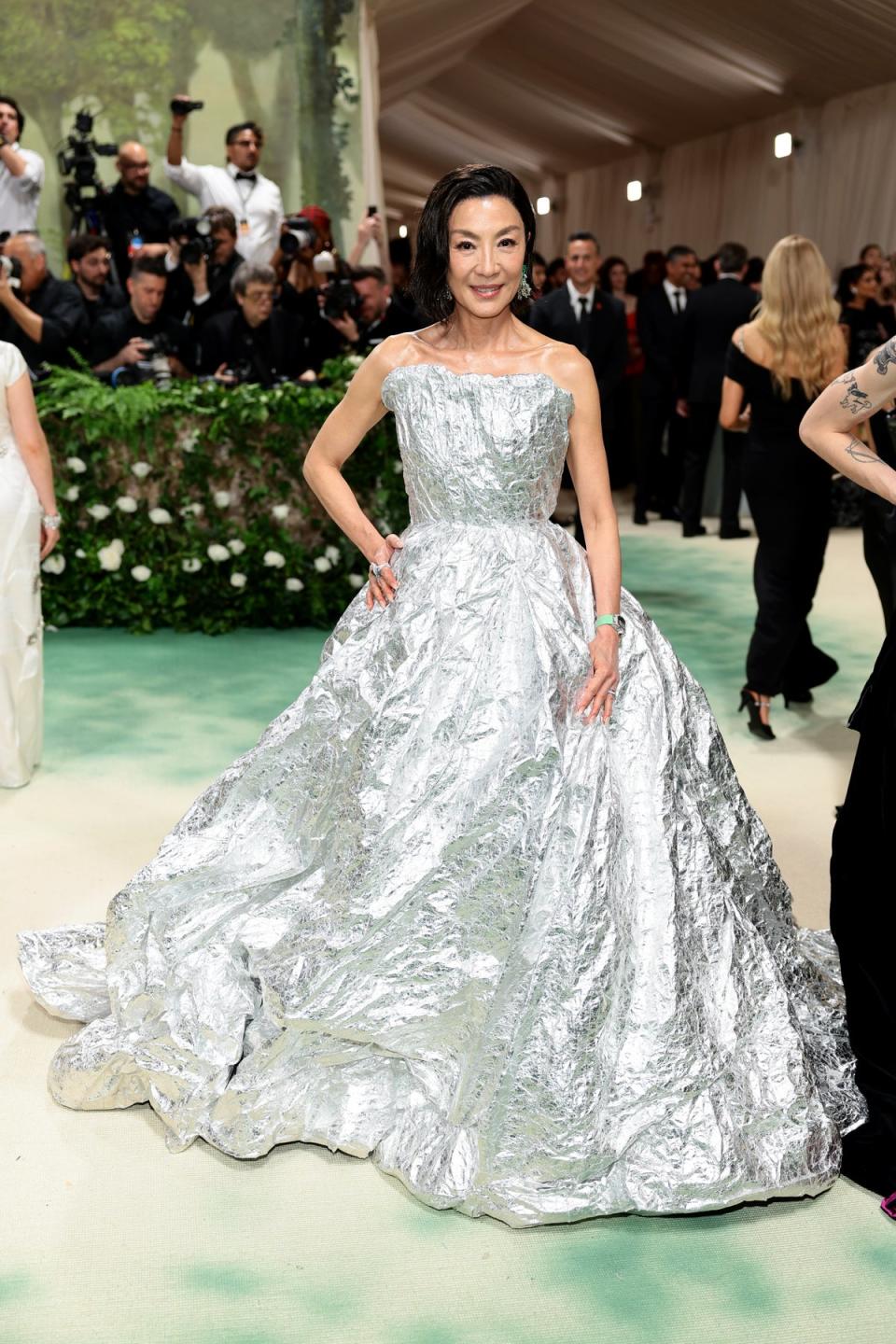 Michelle Yeoh in Balenciaga (Getty Images for The Met Museum/)