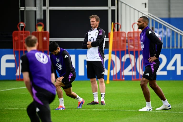 Germany coach Julian Nagelsmann (C) watches the Euro 2024 host nation in training on Wednesday (Tobias SCHWARZ)