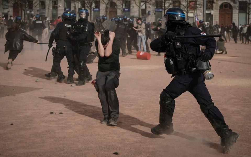 paris - AP Photo/Laurent Cipriani