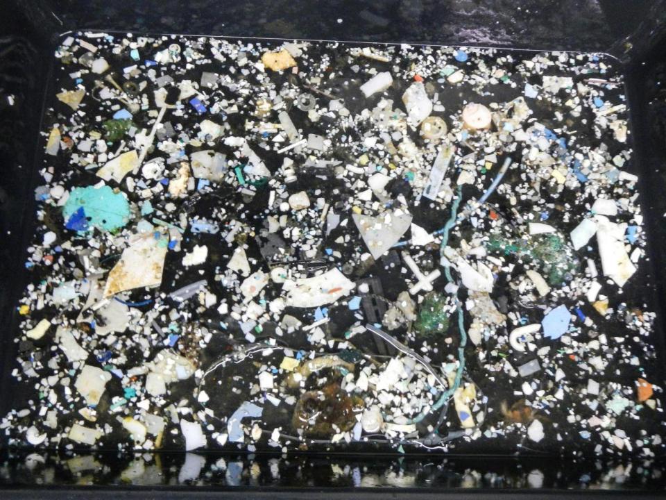 In total, the researchers concluded that there are nearly 1.8 trillion plastic particles of all sizes in the Great Pacific garbage patch (The Ocean Cleanup Foundation)