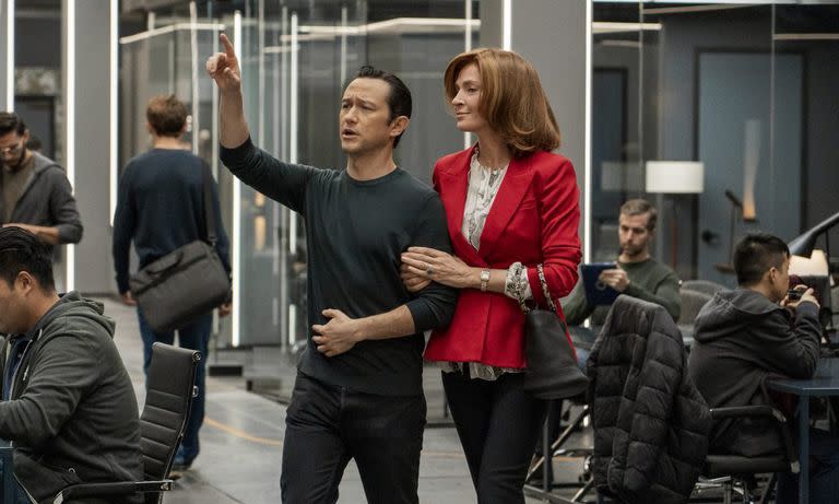 Joseph Gordon-Levitt y Uma Thurman en Super Pumped (Crédito: serielizados)