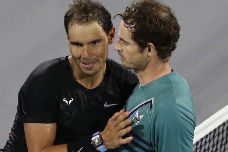 Rafael Nadal vs Andy Murray por las semifinales del Campeonato Mundial de Tenis Mubadala en el emirato del Golfo de Abu Dhabi