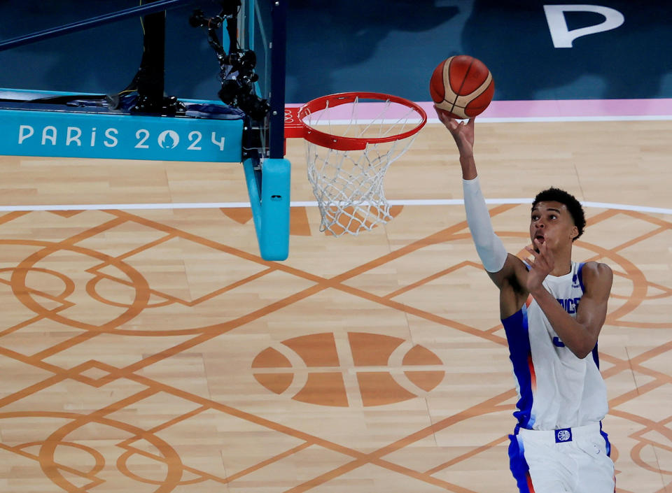 Paris 2024 Olympics - Basketball - Men's Quarterfinal - France vs Canada - Bercy Arena, Paris, France - August 06, 2024. Victor Wembanyama of France in action. REUTERS/Carlos Perez Gallardo