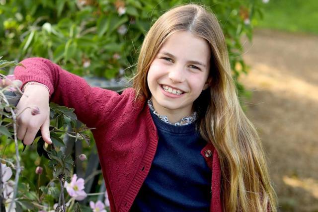 Princess Charlotte Stars in New Portrait for Her 9th Birthday Taken by Kate  Middleton