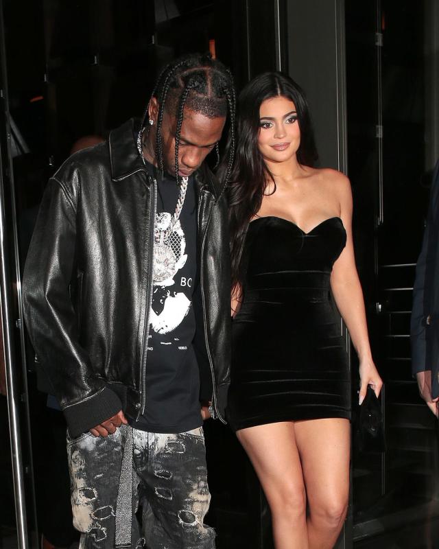 Kylie Jenner 'Finds It Hard to Trust' Travis Scott on Tour: Source