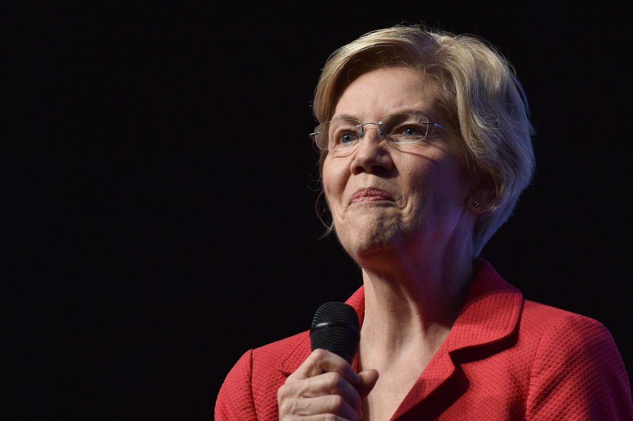 <p>Senator Elizabeth Warren accuses Robinhood of ‘changing rules’ on public</p> (Getty)