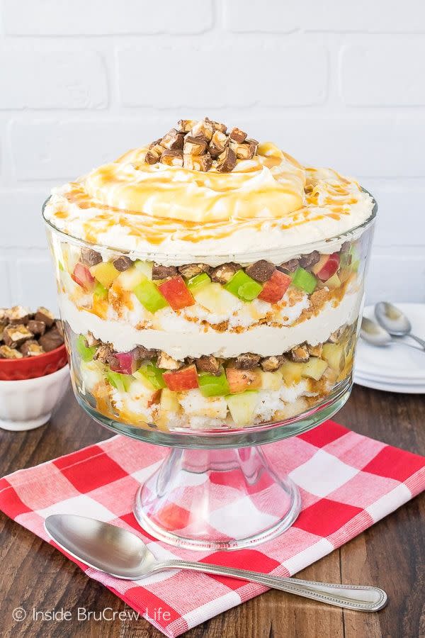 Apple Snickers Cheesecake Trifle