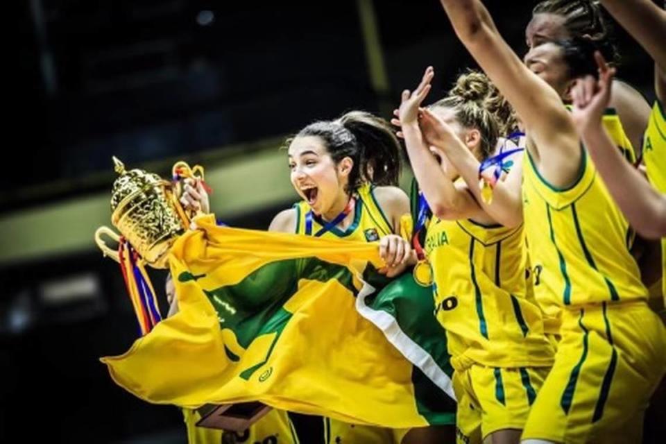 Georgia Amoore, who transferred to Kentucky from Virginia Tech in April, is attempting to claim one of 12 roster spots for the Australian National Team that will take part in the Olympic Games in Paris this summer. Amoore has previously represented Australia in the U-16 Asian Cup (gold medal) and the U-18 World Cup (bronze medal).