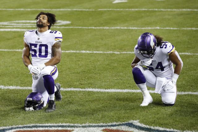 Minnesota Vikings middle linebacker Eric Kendricks reaches for a pass  during the NFL football team's training camp Friday, July 26, 2019, in  Eagan, Minn. (AP Photo/Jim Mone Stock Photo - Alamy