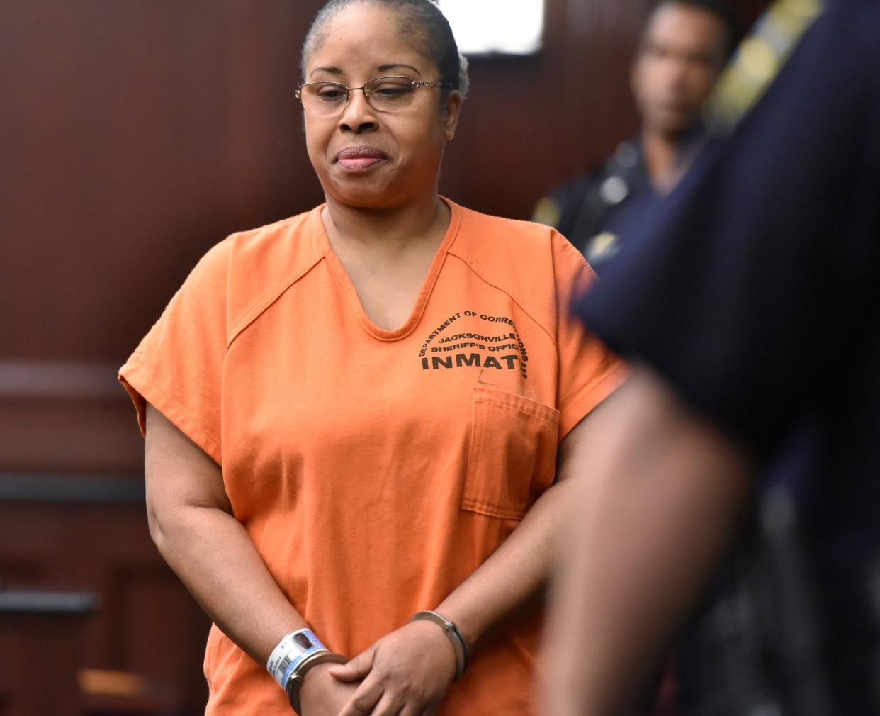 Gloria Williams enters the courtroom for her June 8, 2018, sentencing hearing in the kidnapping of newborn Kamiyah Mobley.