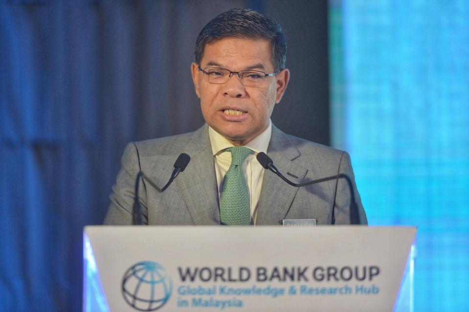 Domestic Trade and Consumer Affairs Minister Datuk Seri Saifuddin Nasution Ismail Cabinet had on December 18 decided to postpone PSP that was supposed to start next month, and therefore the current system will continue to be in place for now. — Picture by Shafwan Zaidon