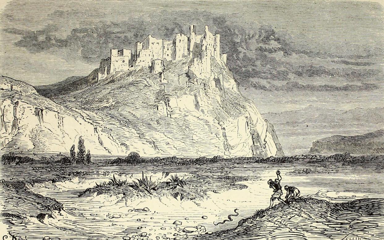 Ilustración de las ruinas del Castillo de Chinchilla, de Gustave Doré para el libro 'L'Espagne' del Baron CH. Davillier, 1874. <a href="https://commons.wikimedia.org/wiki/File:%22Ruines_du_Chateau_de_Chinchilla%22_(19749411280).jpg" rel="nofollow noopener" target="_blank" data-ylk="slk:Biblioteca General Antonio Machado / Wikimedia Commons;elm:context_link;itc:0;sec:content-canvas" class="link ">Biblioteca General Antonio Machado / Wikimedia Commons</a>, <a href="http://creativecommons.org/licenses/by/4.0/" rel="nofollow noopener" target="_blank" data-ylk="slk:CC BY;elm:context_link;itc:0;sec:content-canvas" class="link ">CC BY</a>