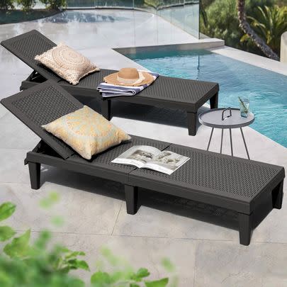 Outdoor chaise lounge chairs (24% off)