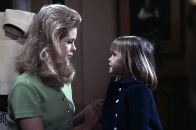 ELIZABETH MONTGOMERY;ERIN MURPHY