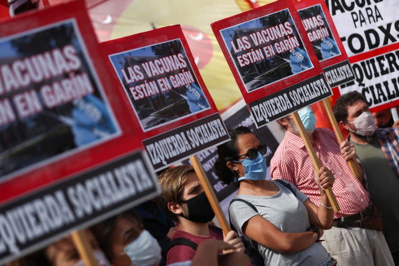 Leftist groups protest outside the mAbxience laboratory to demand its expropriation, in Garin