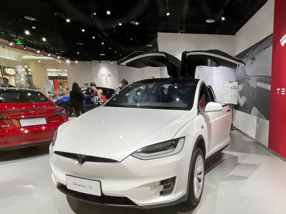 Tesla Model X.